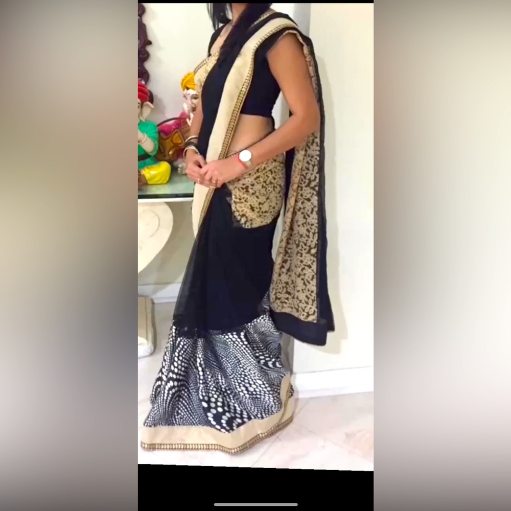 Black modern saree - chiffon